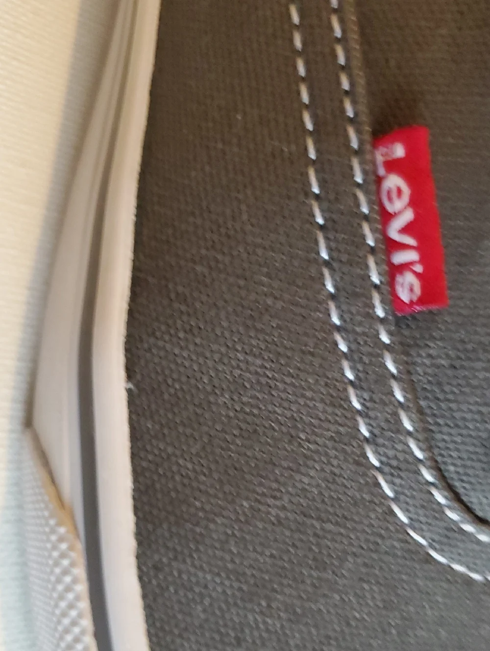 Levis Shoes - Picture 8 of 14